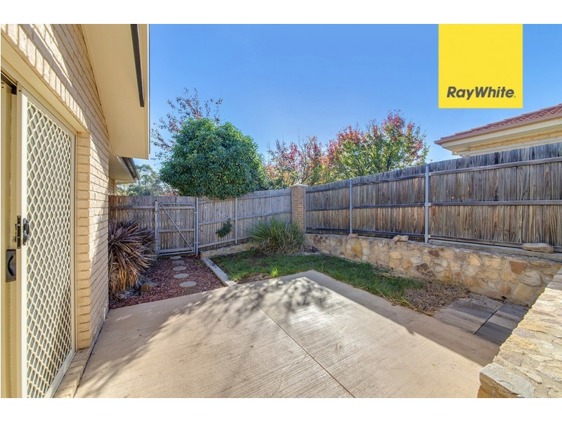 9/44 Betty Maloney Crescent, Banks ACT 2906