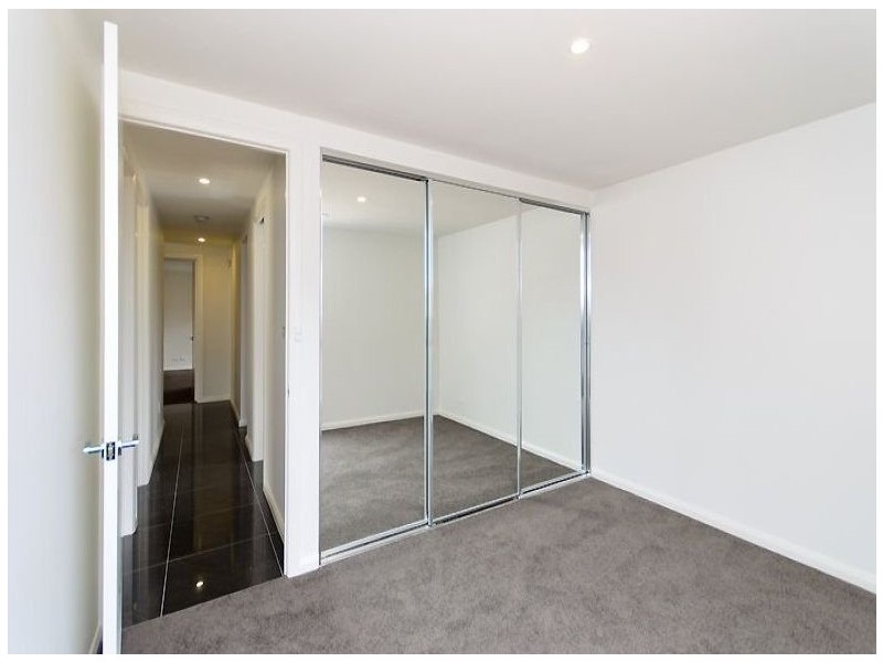 4 Maranunga Crescent, Crace ACT 2911