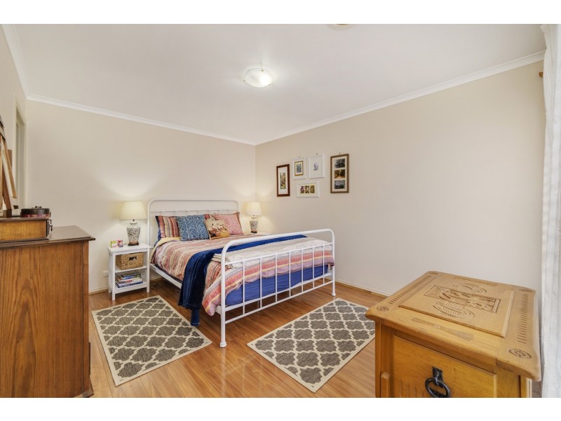 53 Britten-Jones Drive, Holt ACT 2615
