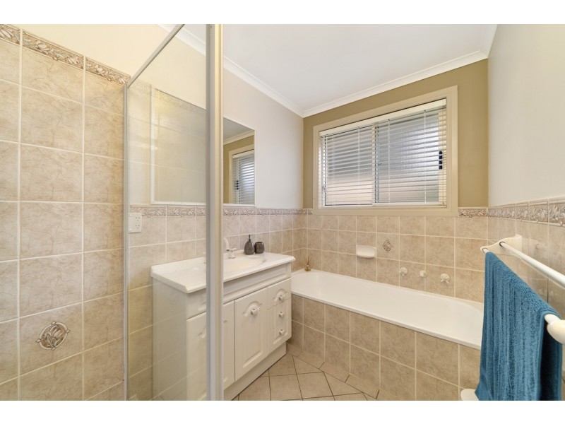 53 Britten-Jones Drive, Holt ACT 2615