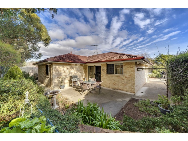 53 Britten-Jones Drive, Holt ACT 2615