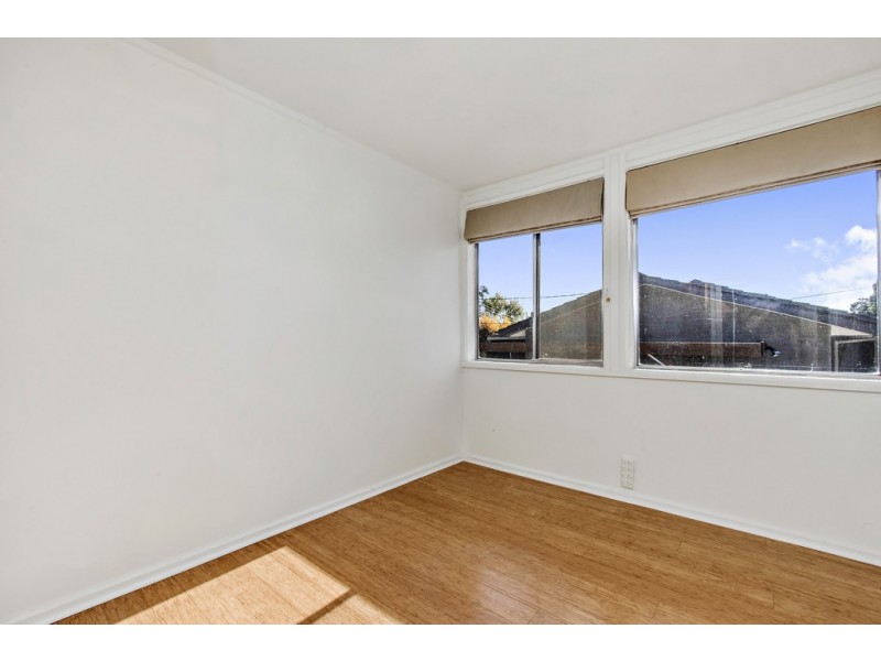 17 Griffiths Street, Holt ACT 2615