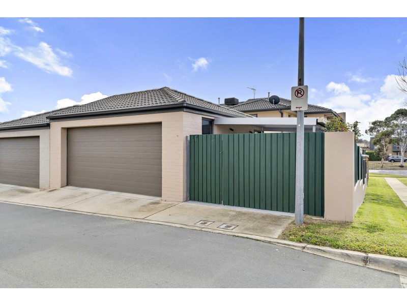 314 Anthony Rolfe Avenue, Gungahlin ACT 2912
