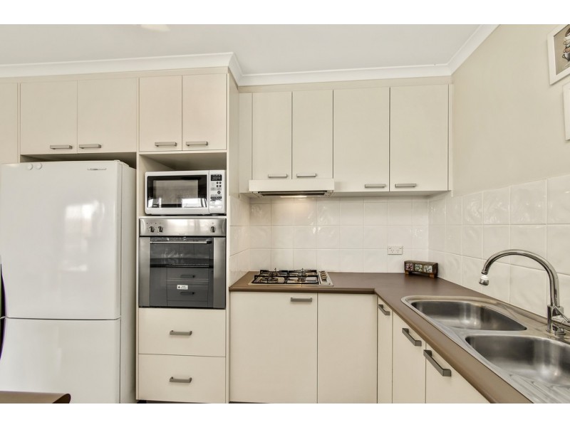 339 Anthony Rolfe Avenue, Gungahlin ACT 2912