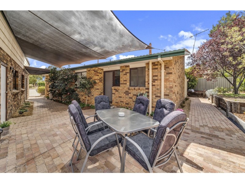 4 Crommelin Place, Chisholm ACT 2905