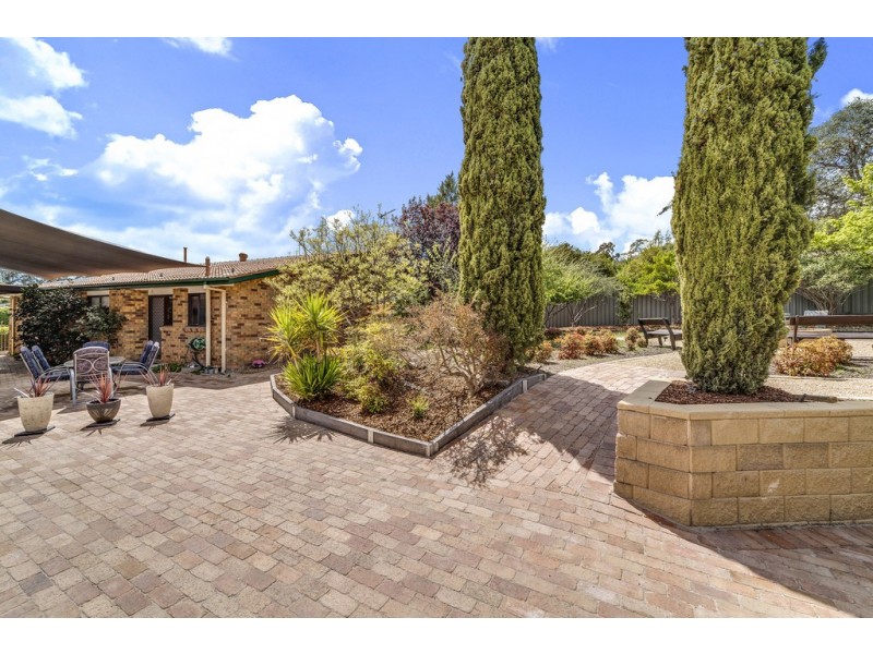 4 Crommelin Place, Chisholm ACT 2905