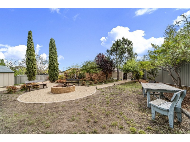 4 Crommelin Place, Chisholm ACT 2905