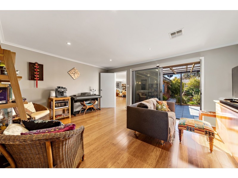 42 Dugdale Street, Cook ACT 2614