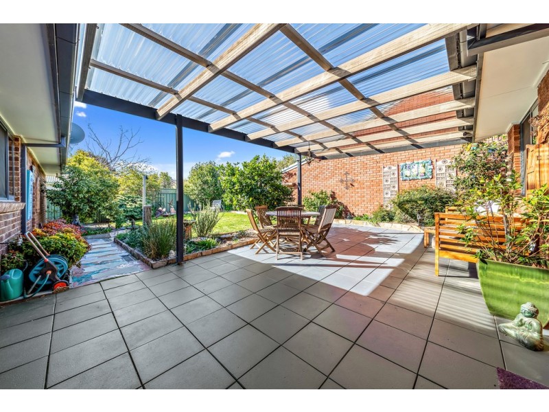 42 Dugdale Street, Cook ACT 2614