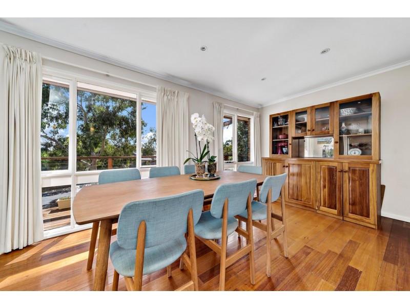 21 Kinleyside Crescent, Weetangera ACT 2614