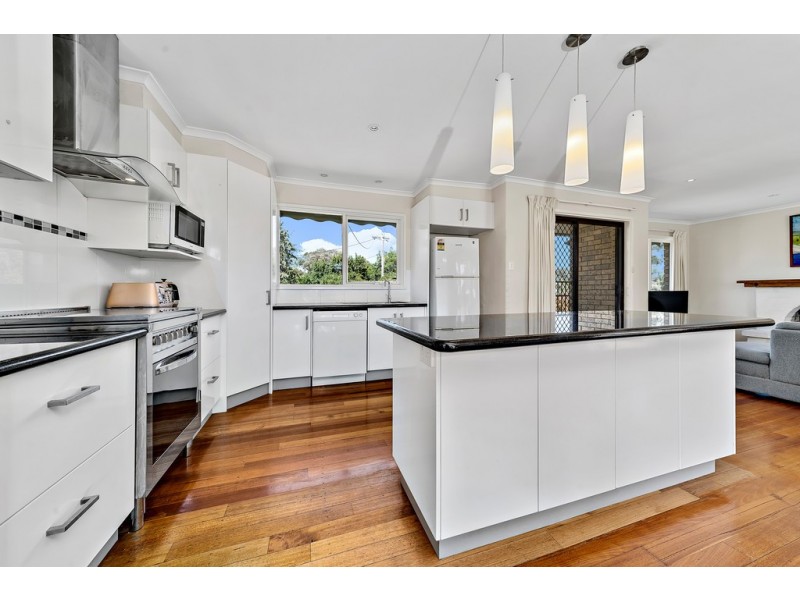 21 Kinleyside Crescent, Weetangera ACT 2614
