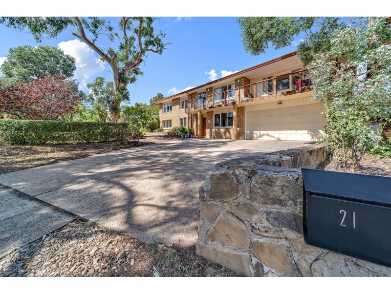 21 Kinleyside Crescent, Weetangera ACT 2614