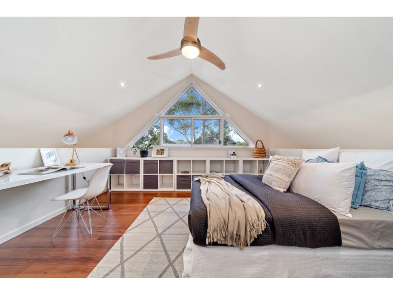 9 Grylls Crescent, Cook ACT 2614