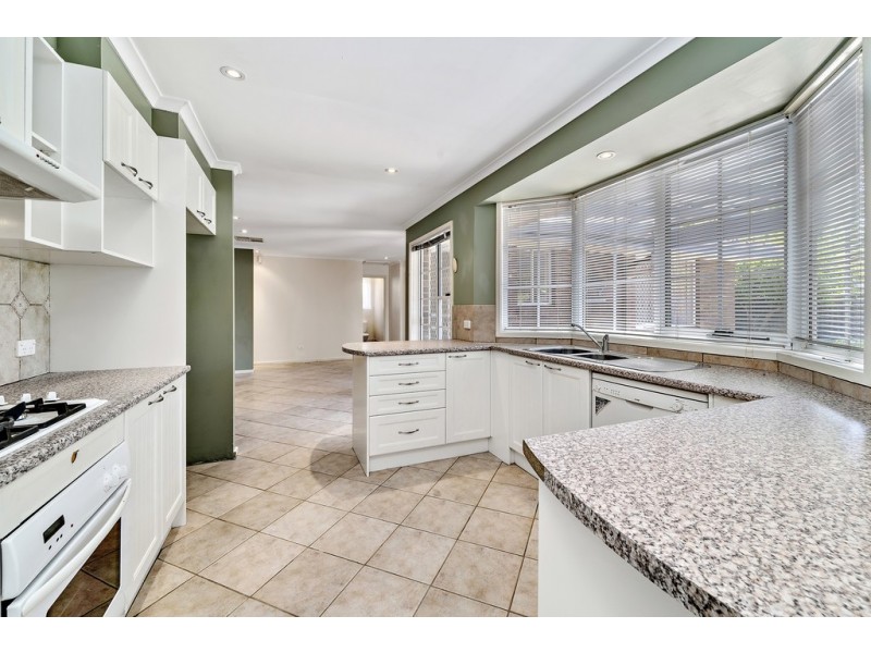 6 Severne Crescent, Kambah ACT 2902