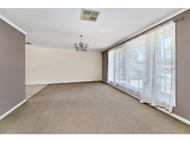 6 Severne Crescent, Kambah ACT 2902