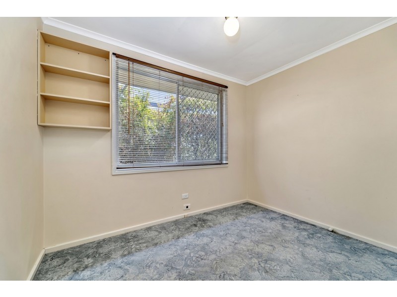 6 Severne Crescent, Kambah ACT 2902