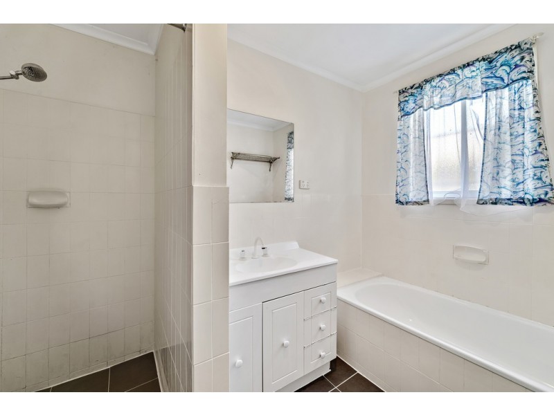 6 Severne Crescent, Kambah ACT 2902