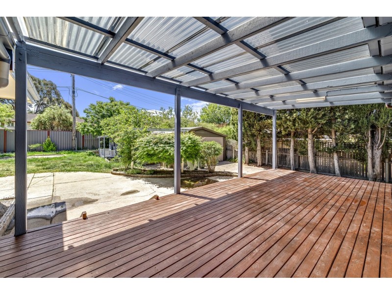 6 Severne Crescent, Kambah ACT 2902