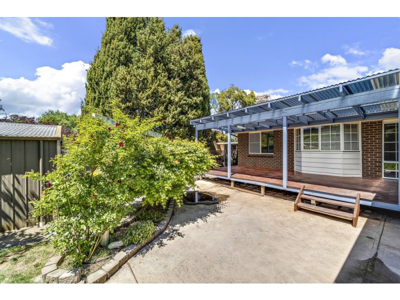 6 Severne Crescent, Kambah ACT 2902