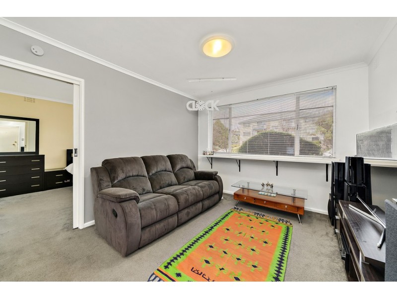 2/4 Nuyts Street, Red Hill ACT 2603