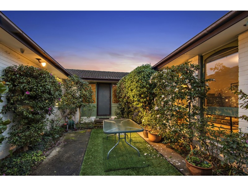 22 Shumack Street, Weetangera ACT 2614