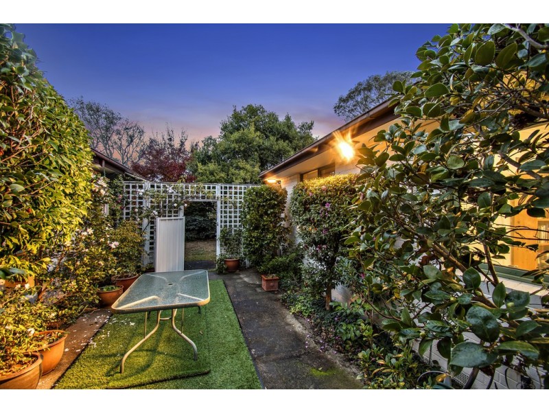 22 Shumack Street, Weetangera ACT 2614