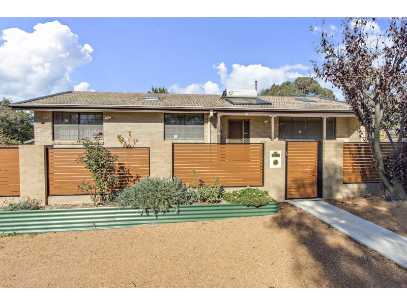 79 Blackman Crescent, Macquarie ACT 2614