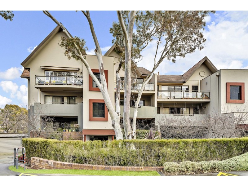 10/1 Eldridge Crescent, Garran ACT 2605