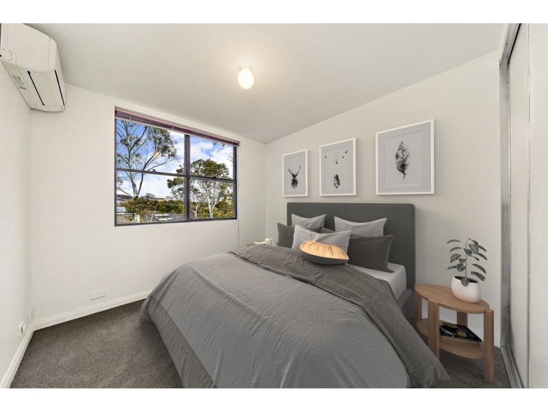 10/1 Eldridge Crescent, Garran ACT 2605