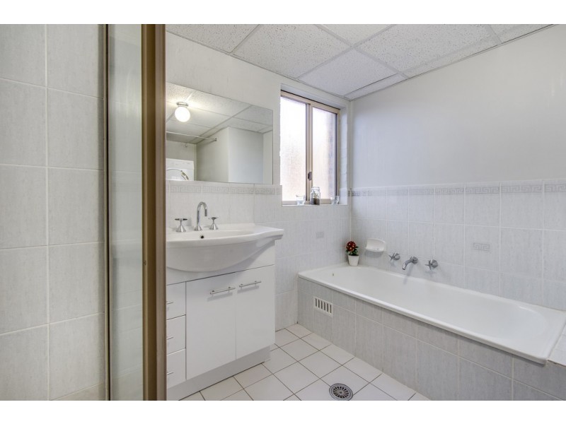 6/1-9 Totterdell Street, Belconnen ACT 2617