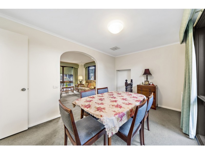 6 Saville Close, Melba ACT 2615