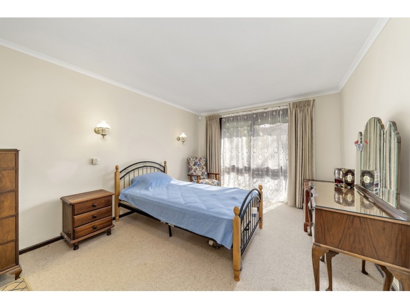 6 Saville Close, Melba ACT 2615