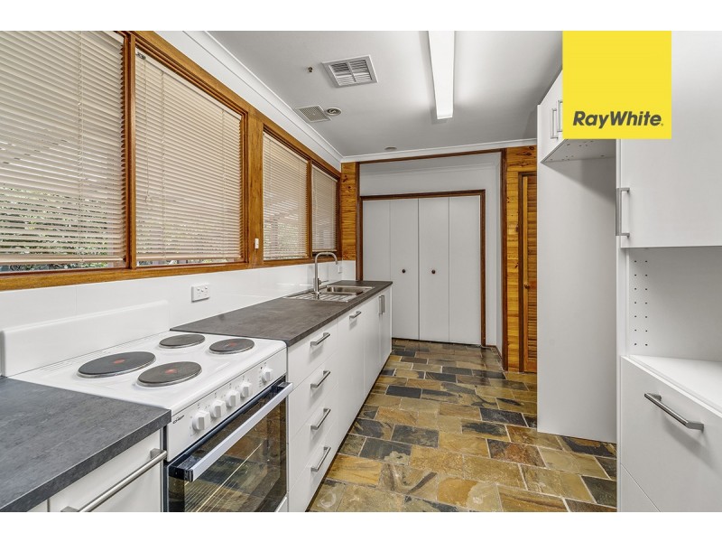 7 Hagen Place, Kambah ACT 2902