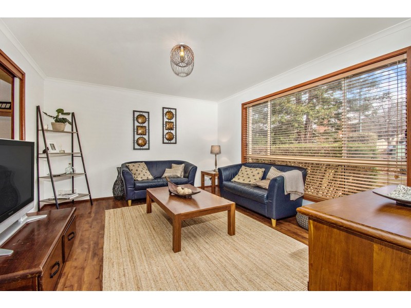 5 Thurgood Court, Gordon ACT 2906