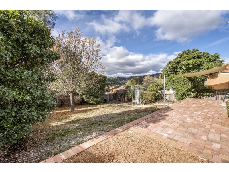 5 Thurgood Court, Gordon ACT 2906