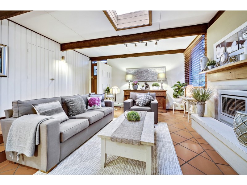 46 Henry Street, Cook ACT 2614