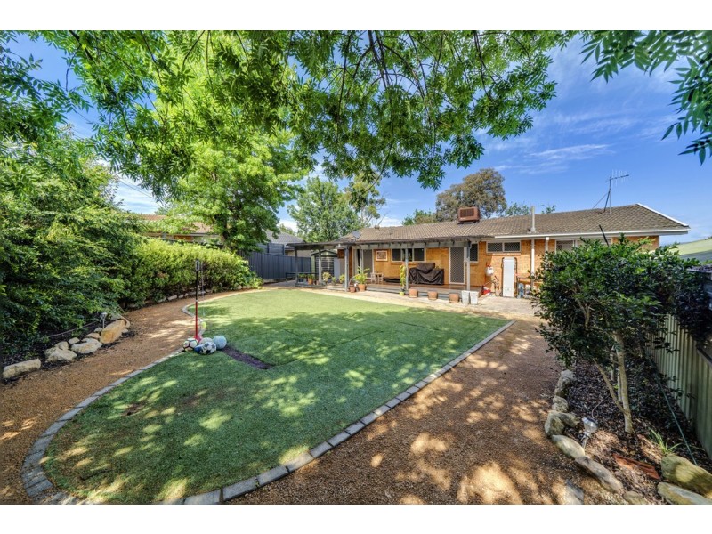 36 Chevalier Street, Weston ACT 2611