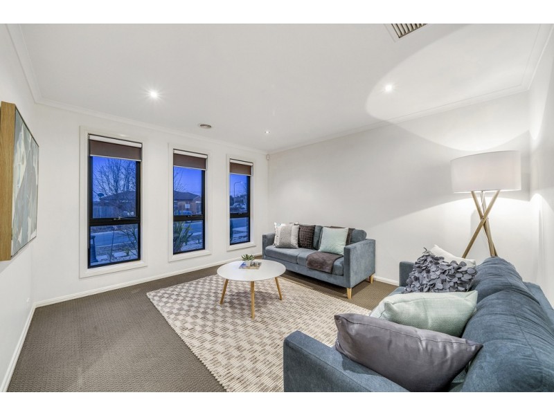 18 Carmody Street, Casey ACT 2913
