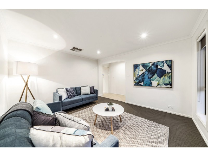 18 Carmody Street, Casey ACT 2913