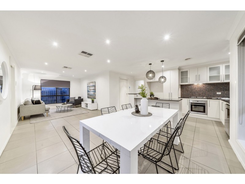 18 Carmody Street, Casey ACT 2913