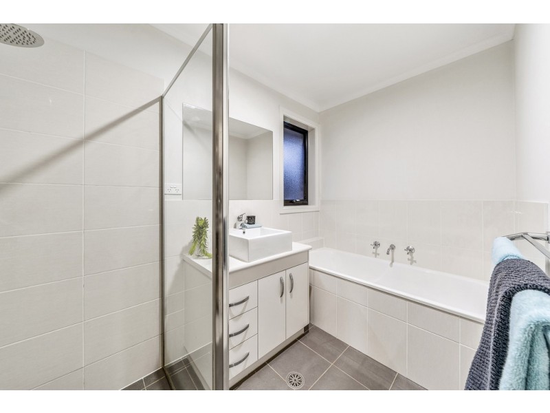 18 Carmody Street, Casey ACT 2913