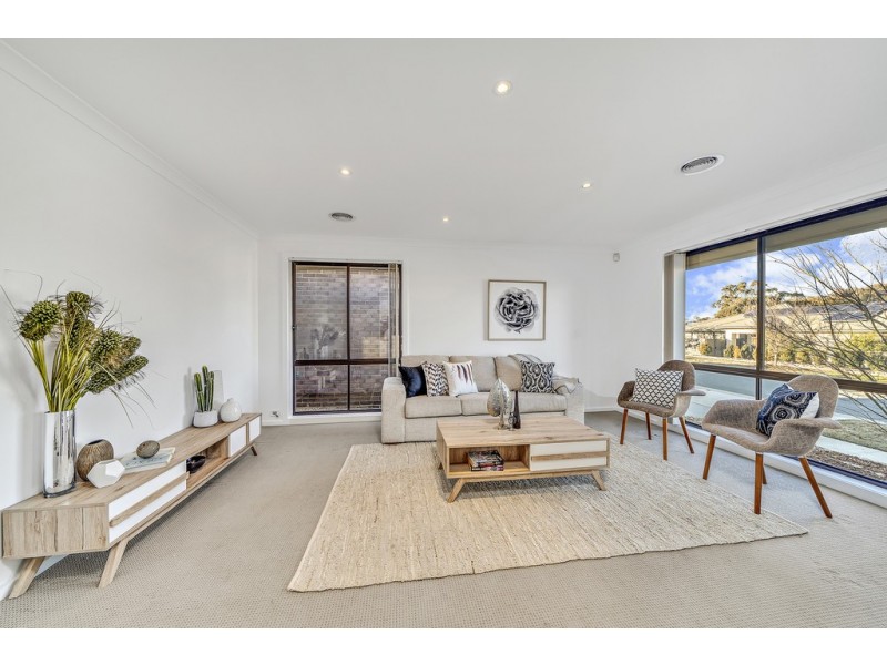 13 Selleck Street, Casey ACT 2913