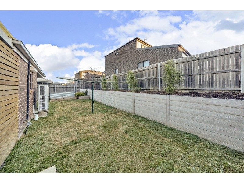 13 Selleck Street, Casey ACT 2913