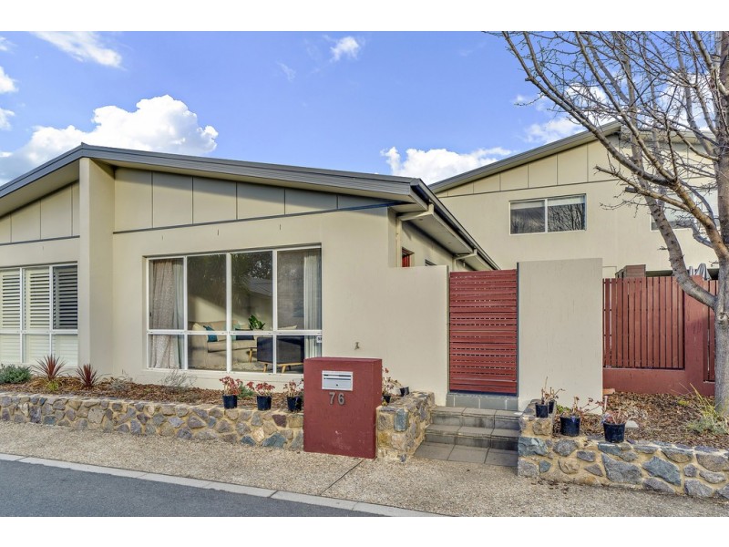 76/215 Aspinall Street, Watson ACT 2602