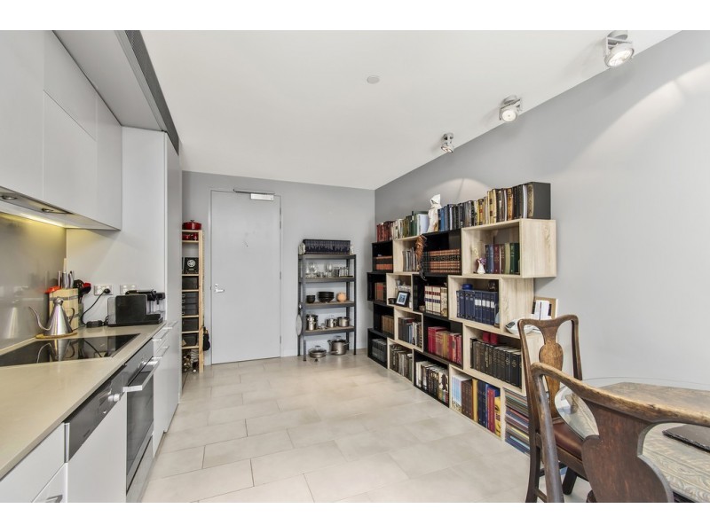 12/21 Eastlake Parade, Kingston ACT 2604