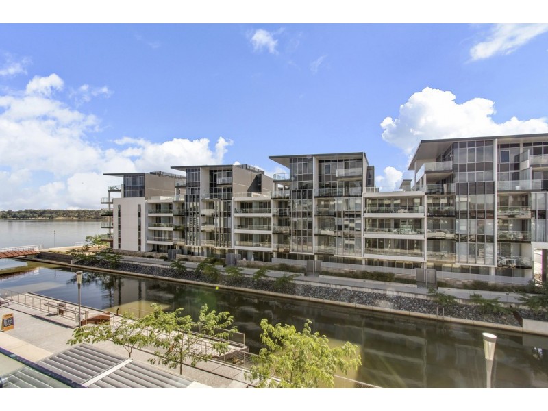 12/21 Eastlake Parade, Kingston ACT 2604