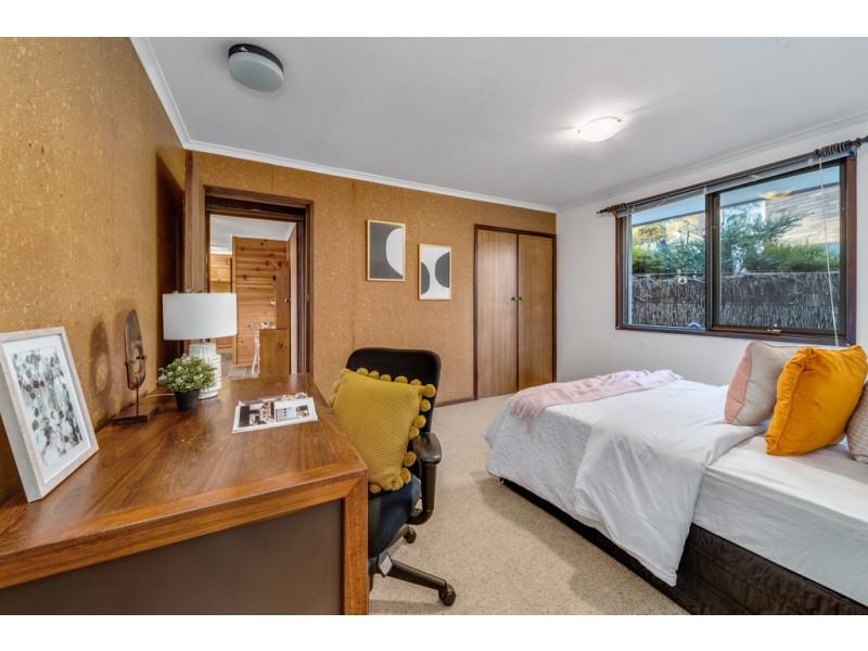 23 Mirning Crescent, Aranda ACT 2614