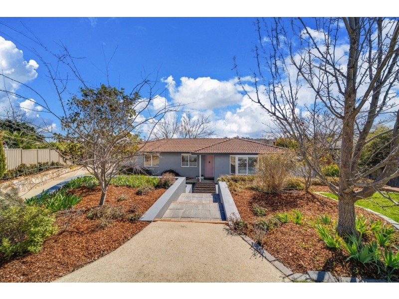 8 Hayball Place, Evatt ACT 2617