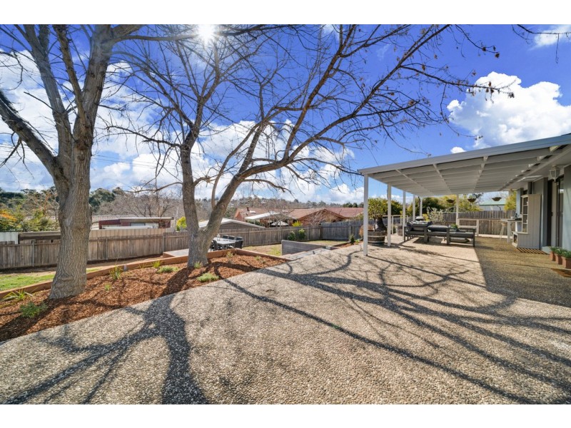 8 Hayball Place, Evatt ACT 2617