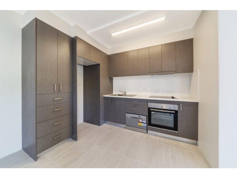 30/5 Hyndes Crescent, Holder ACT 2611